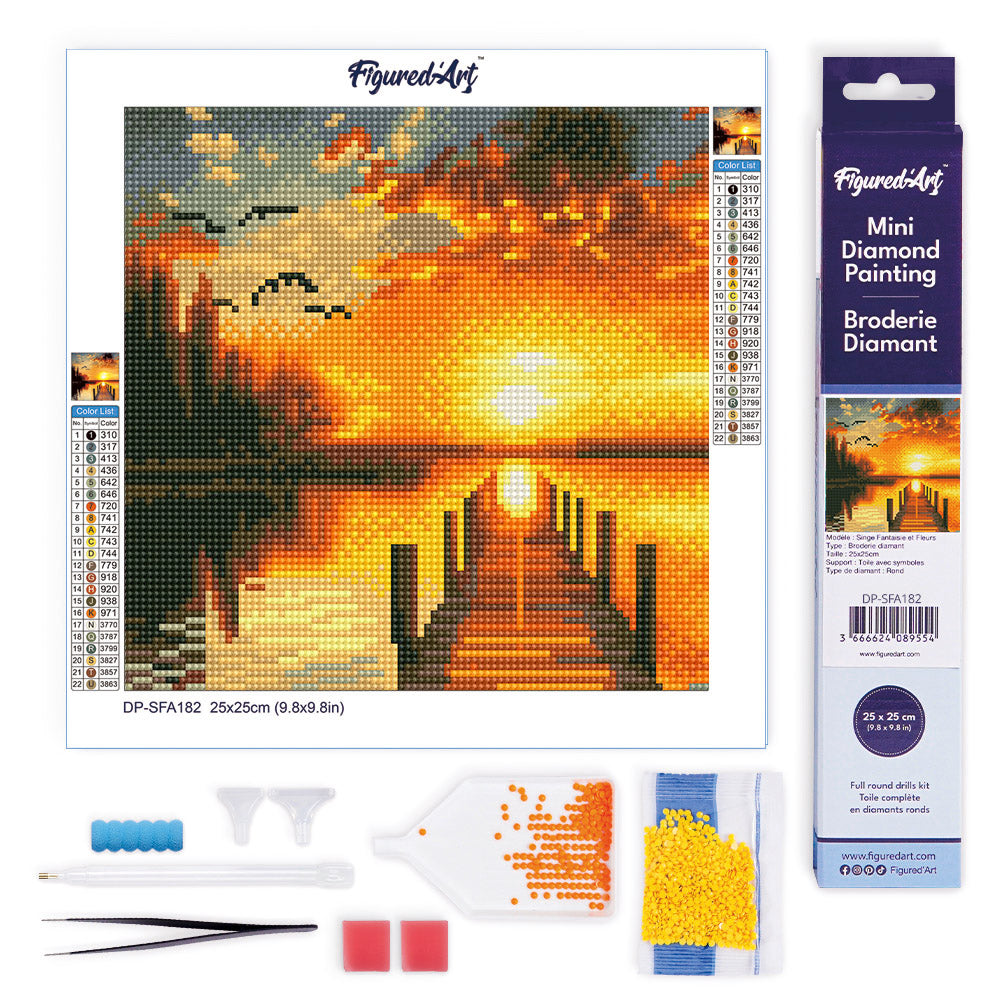 Mini Diamond Painting 25x25cm - Golden Lake Sunset Rolled canvas
