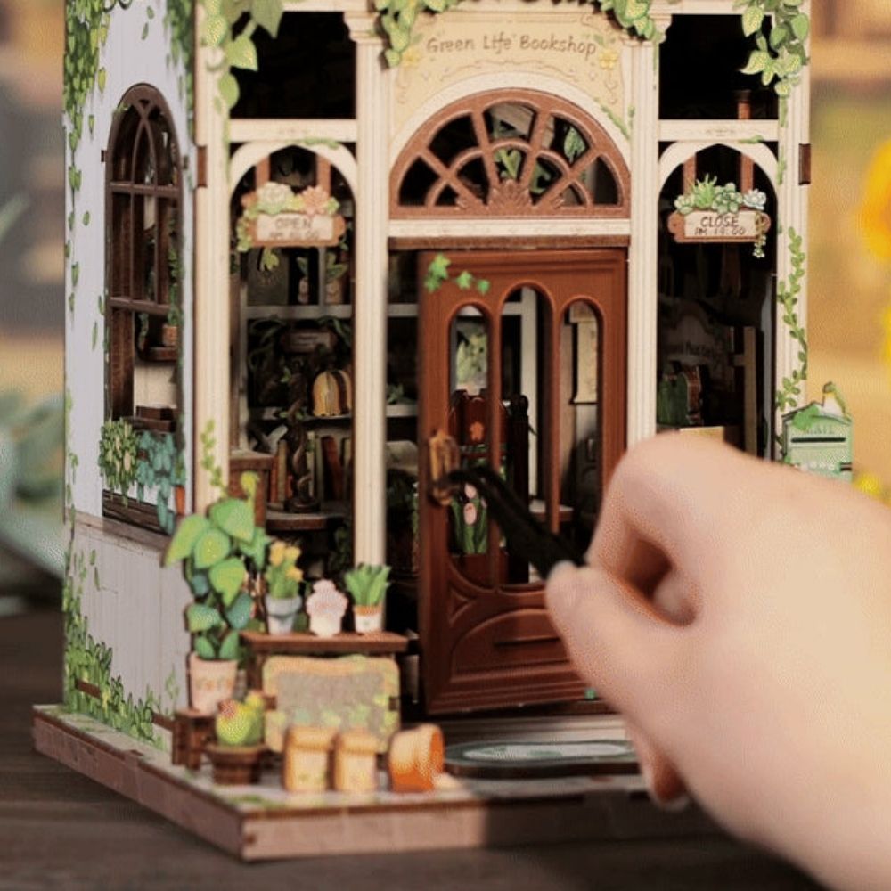 DIY Book Nook Kit - Green Life Bookshop