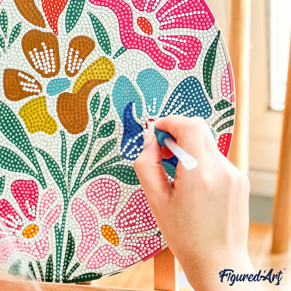 Diamond Painting on Wood Slice - Colorful Floral Pattern
