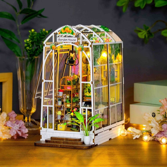 DIY Book Nook Kit - Garden House