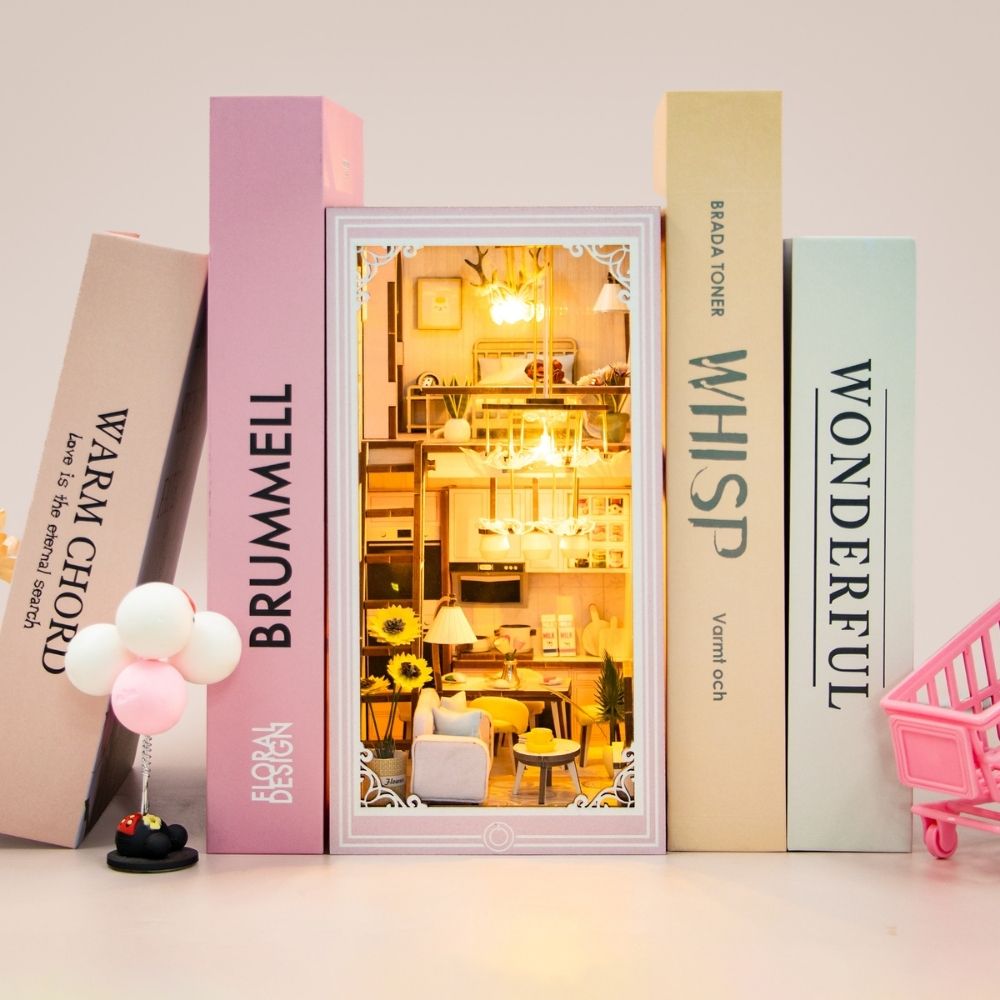 DIY Book Nook Kit - Pink Loft