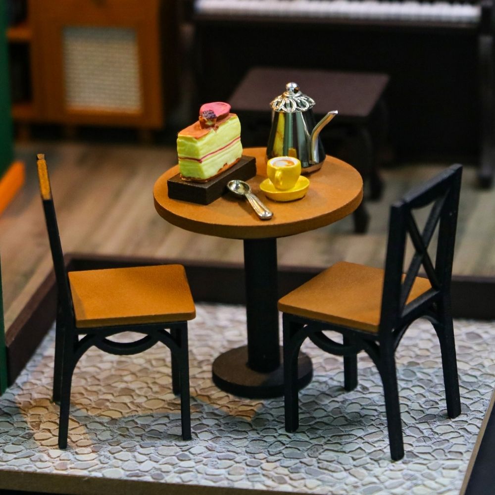 Miniature House - Afternoon Cafe
