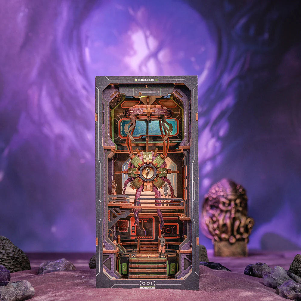 DIY Book Nook kit - The Eye of Old God
