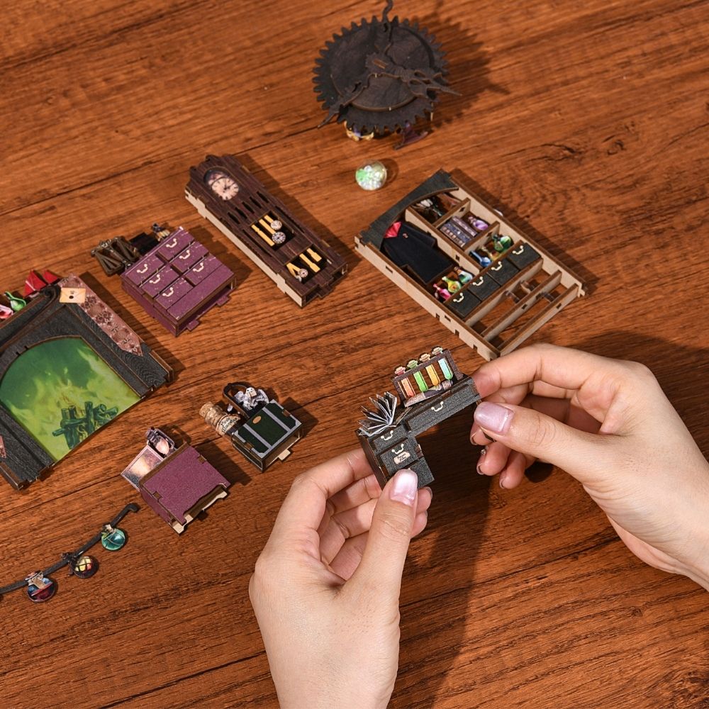 DIY Book Nook Kit - The House of Magic