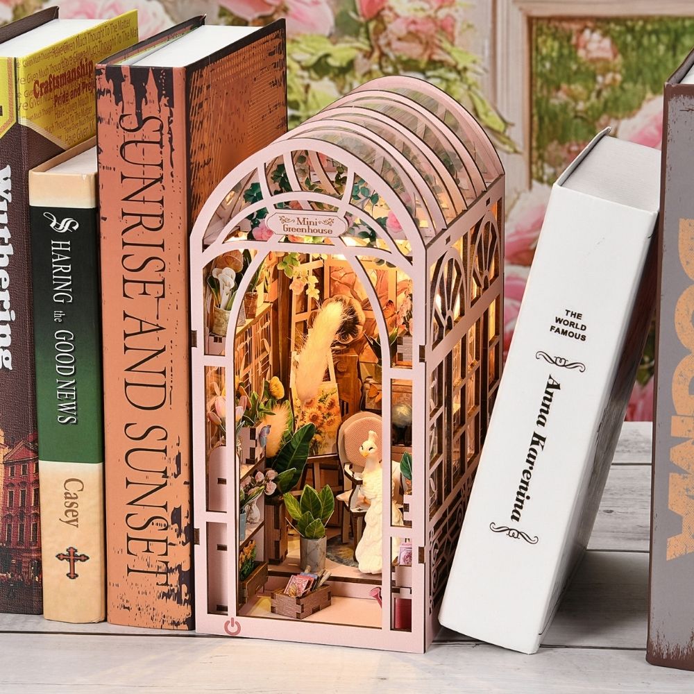 DIY Book Nook Kit - Mini Greenhouse
